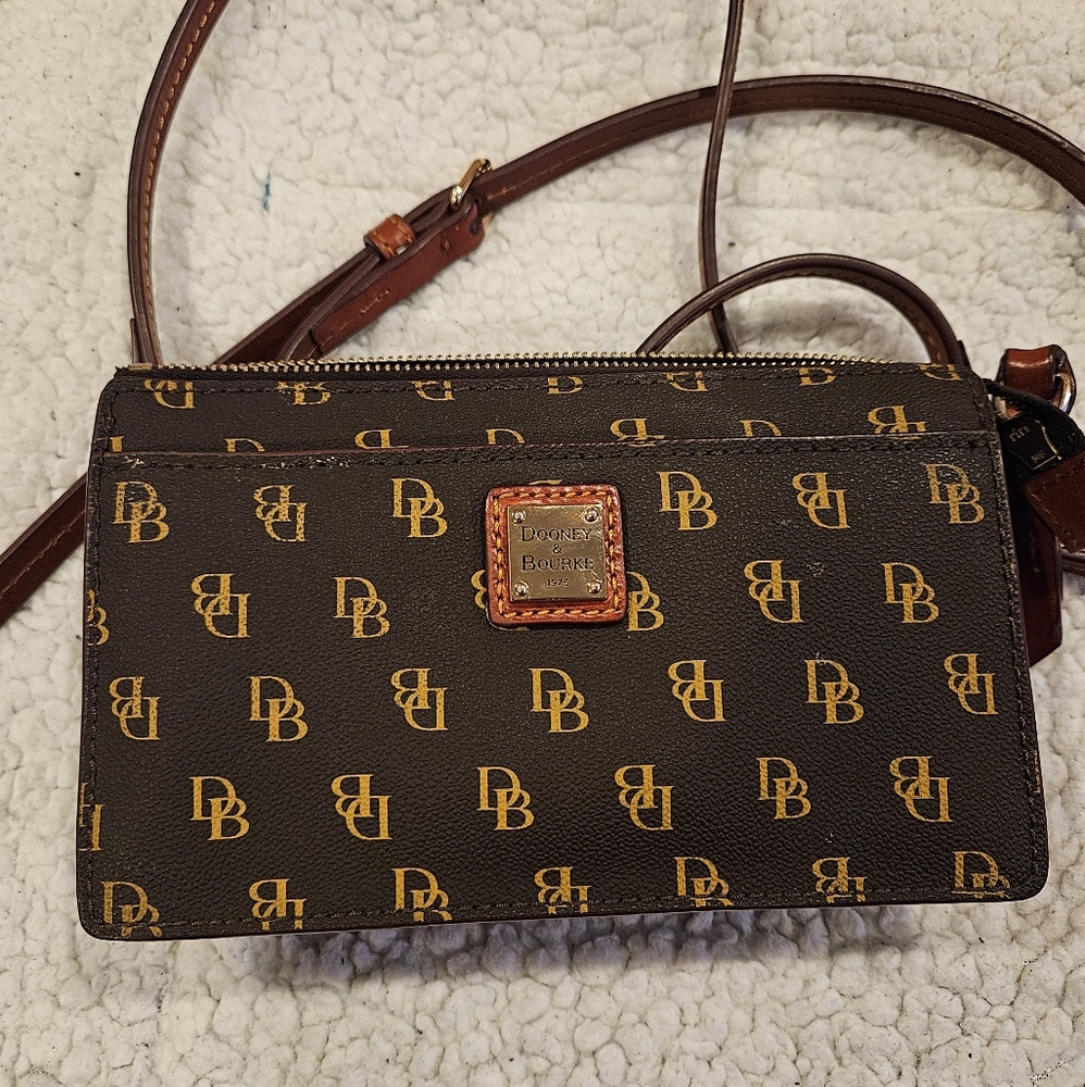 Dooney and Bourke Tmoro Gingy Crossbody